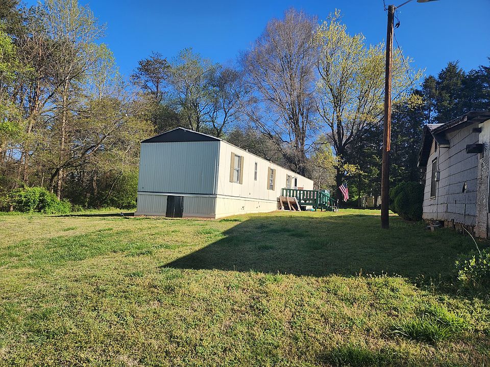1st image of 476 7th St SW