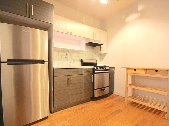 3rd image of 283 Nostrand Ave #Aa3