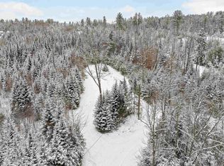 25 Alley Ln, Whitefield, NH 03598