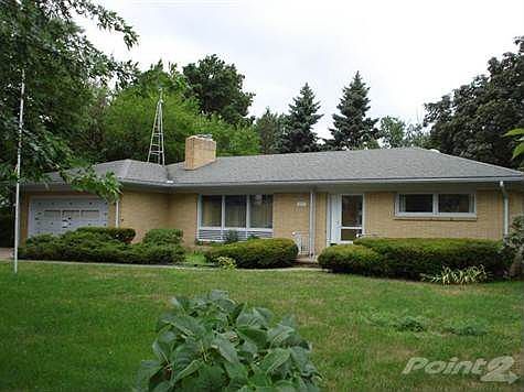 1st image of 205 E Napier Ave