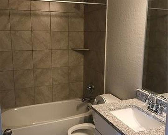 5th image of 10808 Mickelson Dr
