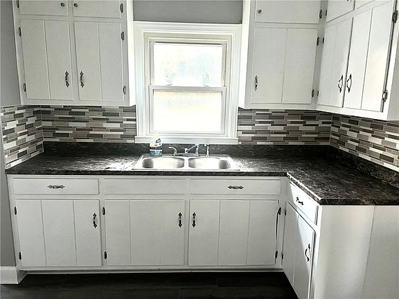 2nd image of 113 McGowan Ave