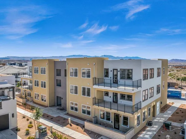 747 W Periwinkle 302 St, Saint George, UT 84790