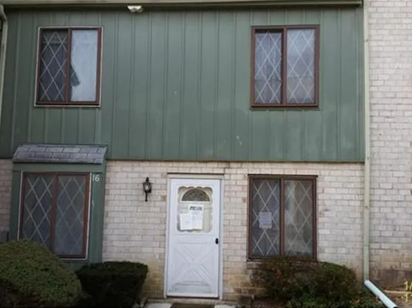 5200 Hilltop Dr Unit 192, Brookhaven, PA 19015