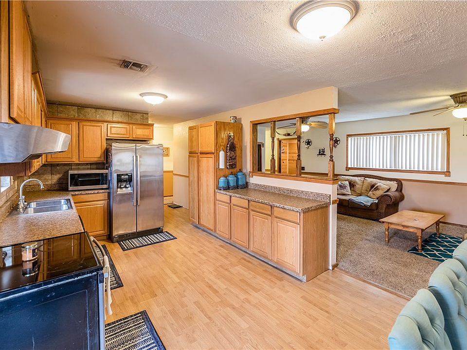 522 6th St, Canute, OK 73626 Zillow