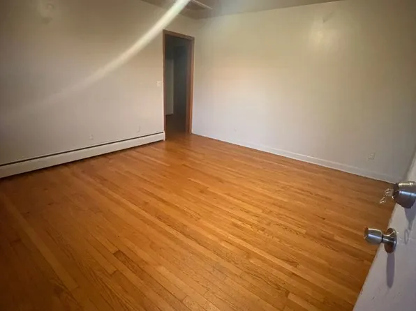 1018 Montgomery St, 1018 Montgomery St APT A, Blacksburg, VA 24060