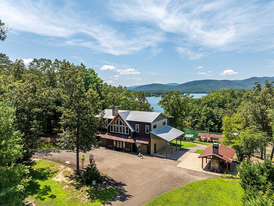 1st image of 94 Rome Point