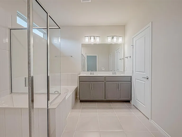 10511 Blankiet Ln — Photo 38