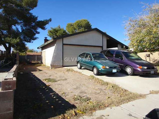 2nd image of 683 Redeye Ln