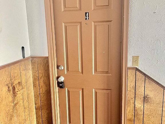 4th image of 500 Schindler Rd APT 4