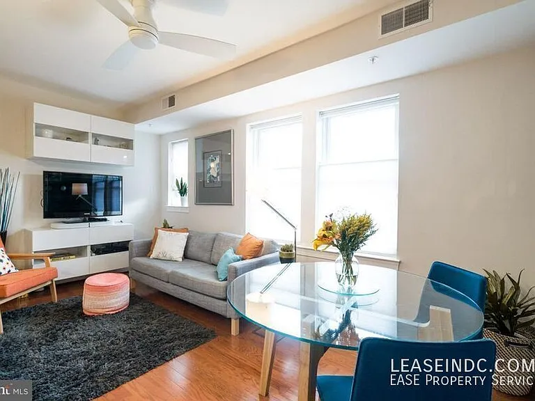 4800 Georgia Ave NW #105 — Photo 7