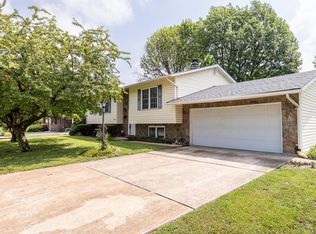 414 Plum St, Cahokia, IL 62206