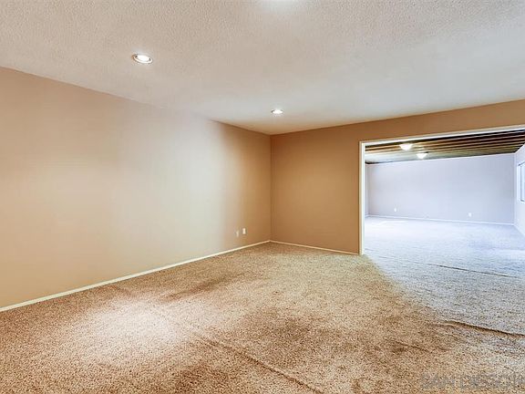 4th image of 6392 E Lake Dr