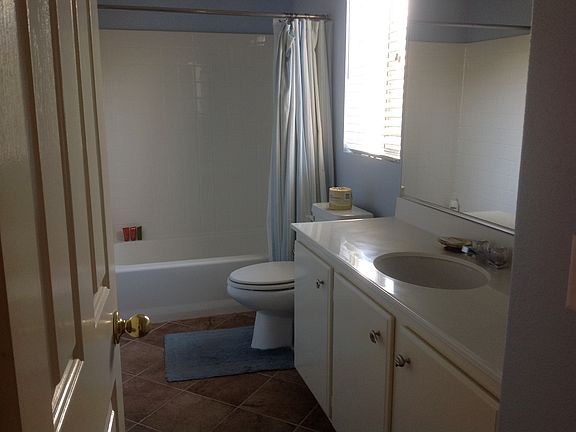 2.5 Baths