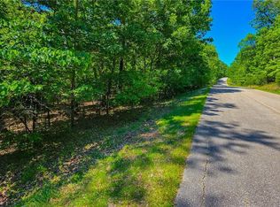 1150 Spring Creek Dr, Sunrise Beach, MO 65079
