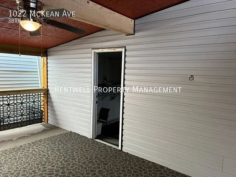 1022 McKean Ave — Photo 15
