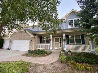 5635 Chapel Hl, Gurnee, IL 60031