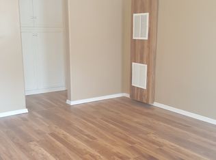 2214 S Parton St, Santa Ana, CA 92707