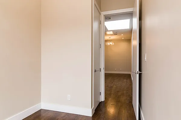 Rented by Nooklyn NYC LLC | media 28