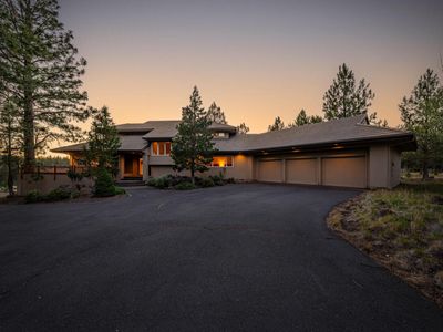 69295 Hawksflight Dr, Sisters, OR, 97759