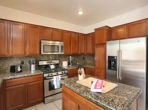10293 Canvas Canyon Ct, Las Vegas, NV 89178