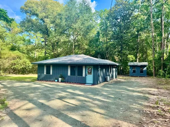 105 Saxon Ln, Woodville, TX 75979