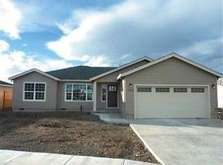 7925 Timberline Rd, White City, OR 97503