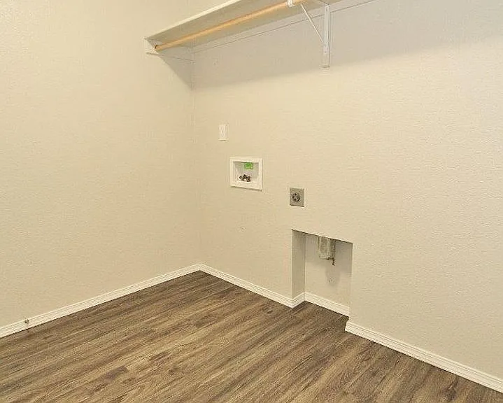 1642 N Pewter Ave — Photo 20