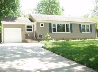 8533 Riley St, Overland Park, KS 66212