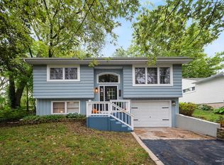 837 3rd Ave, Geneva, IL 60134