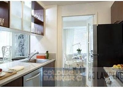 4th image of 215 E 95th St APT 28F