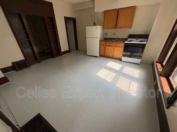 436 W Williams St #2