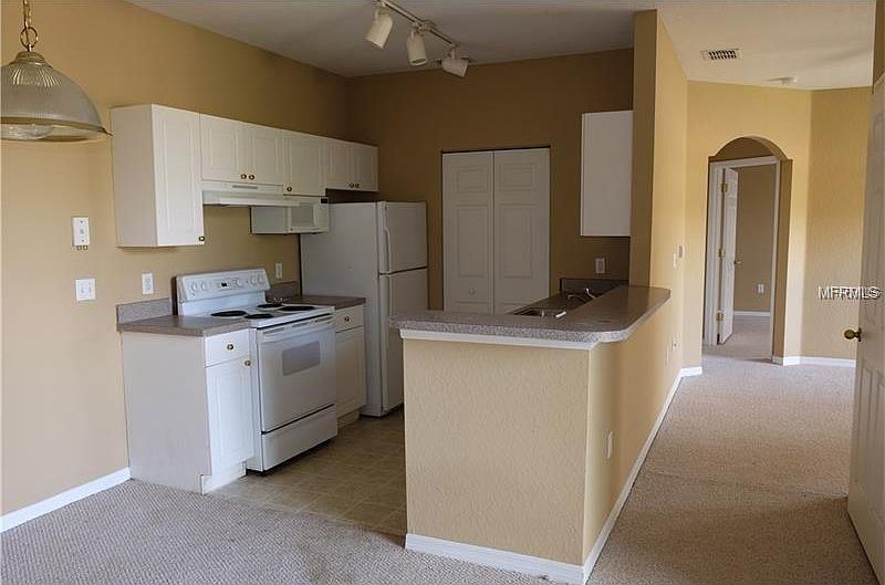 2nd image of 823 Grand Regency 104 Point