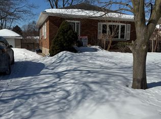 22 Hawkridge Ave, Markham, ON L3P 1V7