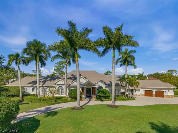 707 Hickory RD, NAPLES, FL 34108