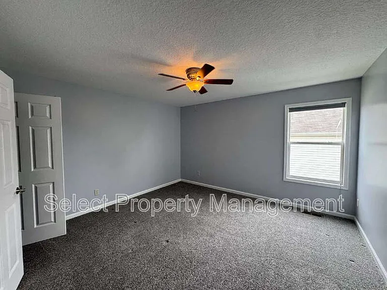 7518 Ravens Stone Dr — Photo 20
