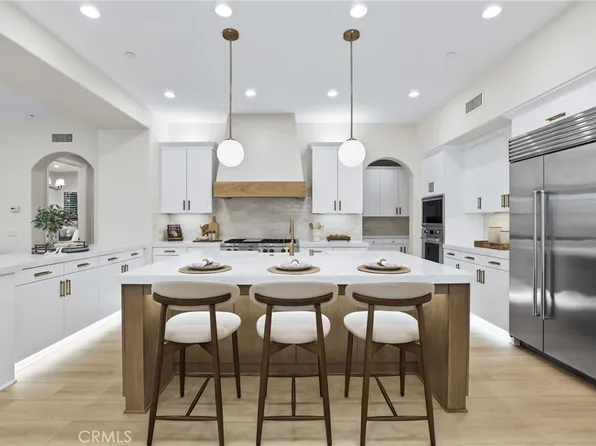 17 Lowland, Irvine, CA 92602