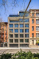 204 Forsyth Street in Lower East Side