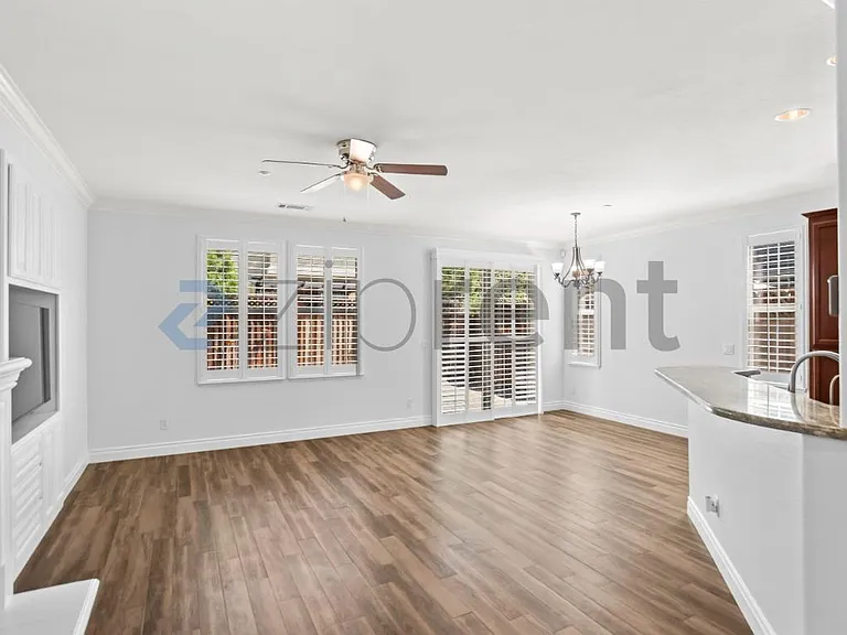 741 Tennyson Dr — Photo 7