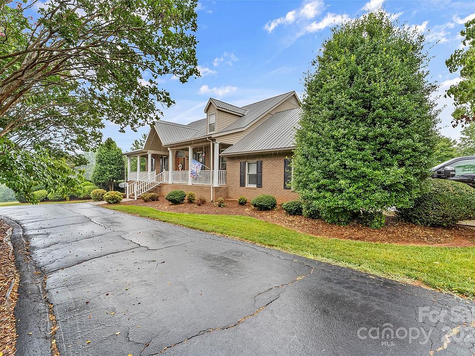 2818 Wilkesboro Hwy, Statesville, NC 28625 | MLS #4160287 | Zillow