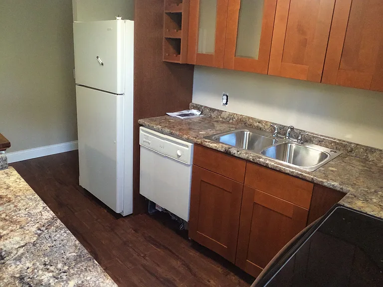 420 Hamline Ave S #4 — Photo 21
