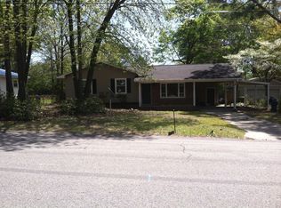 913 Hemlock Dr, Fayetteville, NC 28304