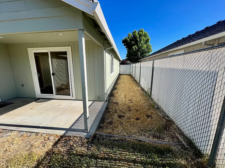 8274 Kestrel Way — Photo 23