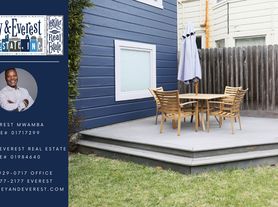 819 Capp Street, 819 Capp Street