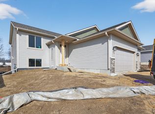6229 Cody Pl NW, Rochester, MN 55901