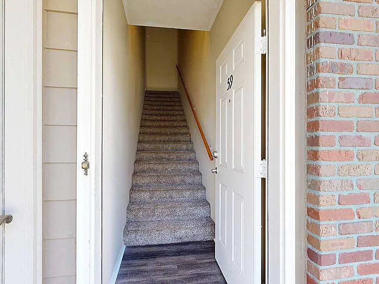 Ridge Pointe Villas — Photo 68