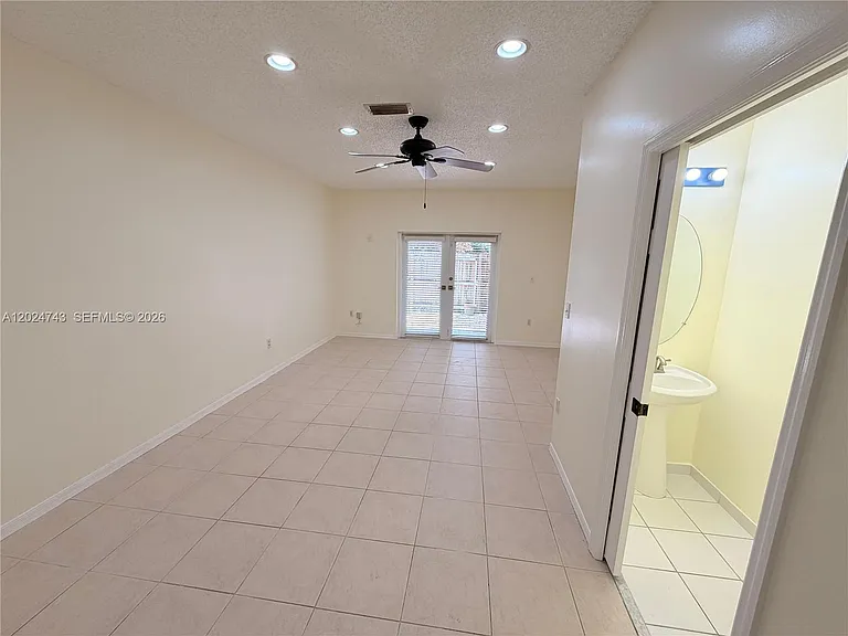2232 SE 26th Ln #1 — Photo 10