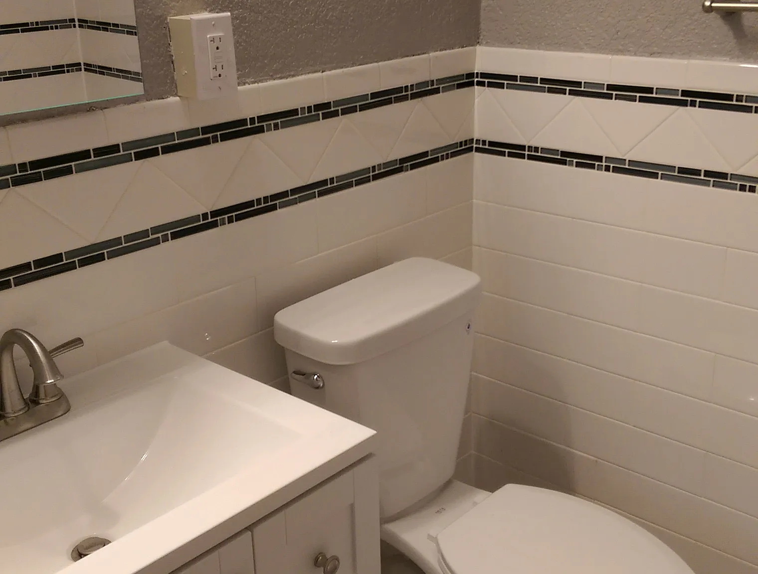 2 bed, $1,200 — Photo 3