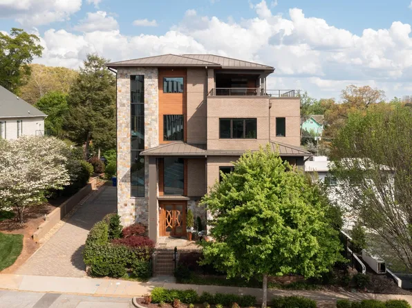 604 N Main St, Greenville, SC 29601