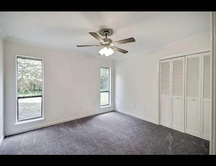 Springridge Cir — Photo 10